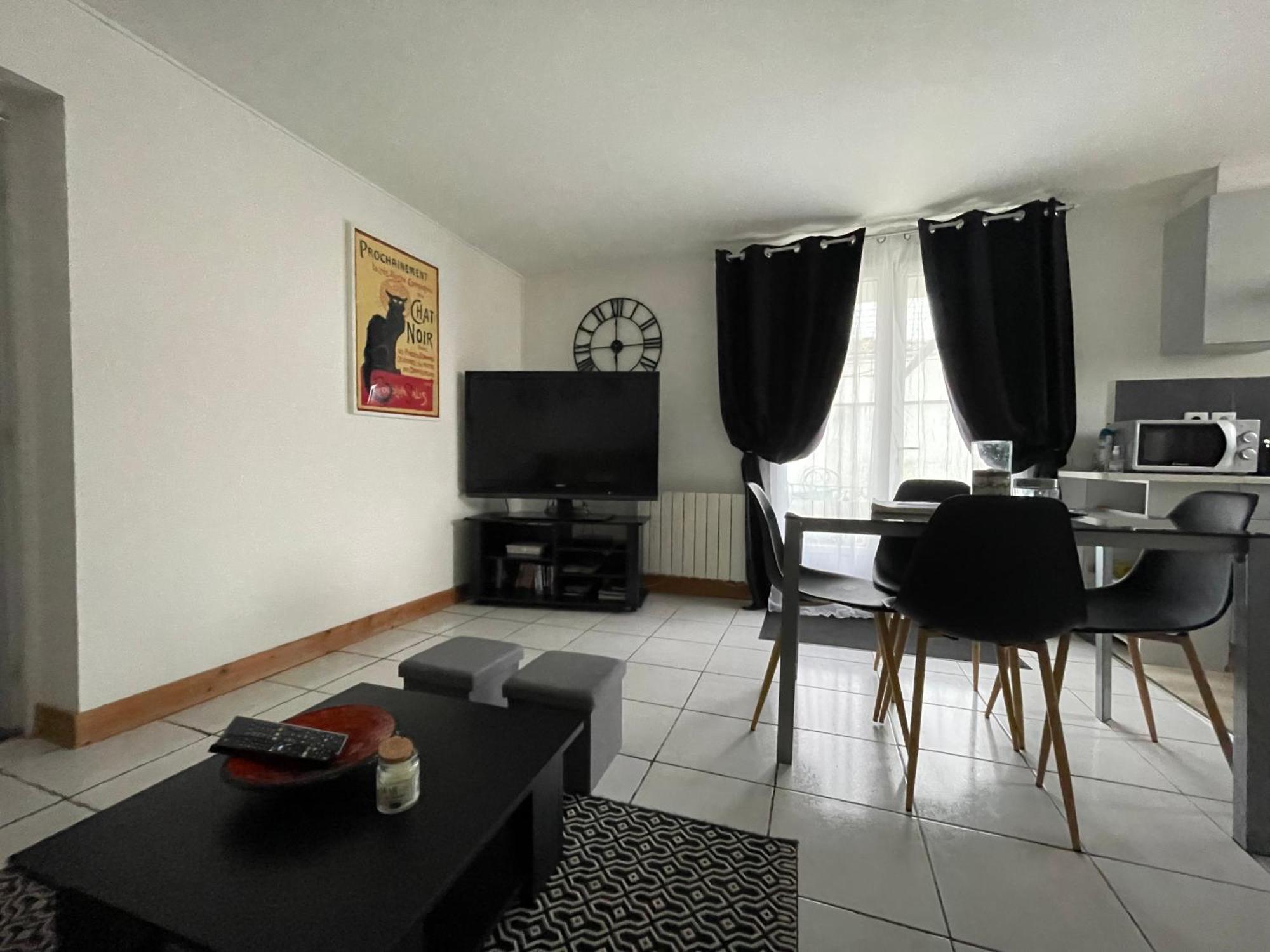 Joli Appartement Renove Avec Jardin Clos La Tremblade Esterno foto